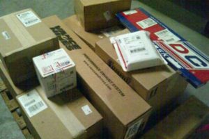 Ekspedisi USA ke Indonesia – 0811-17-018-24